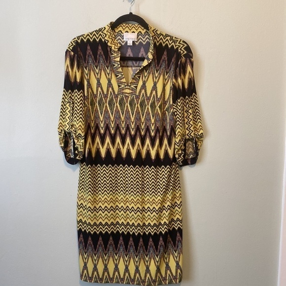 Donna Morgan Aztec Bright Shift Dress | 4 | Adjustable Sleeve - Picture 1 of 12